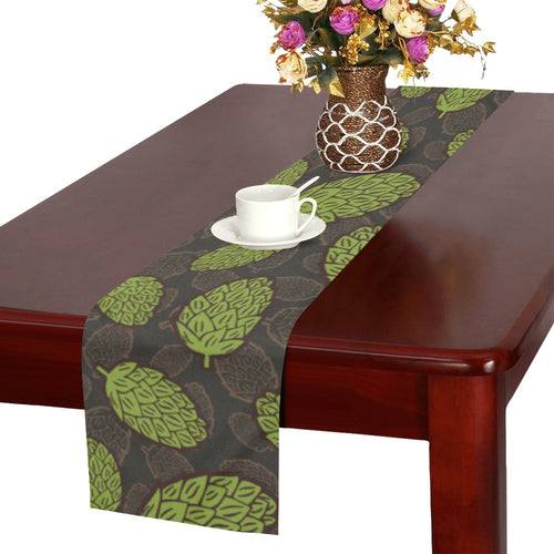 Hop pattern black background Table Runner