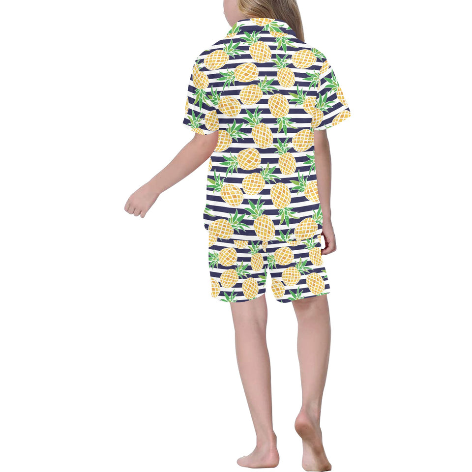 Pineapples pattern striped background Kids' Boys' Girls' V-Neck Short Pajama Set