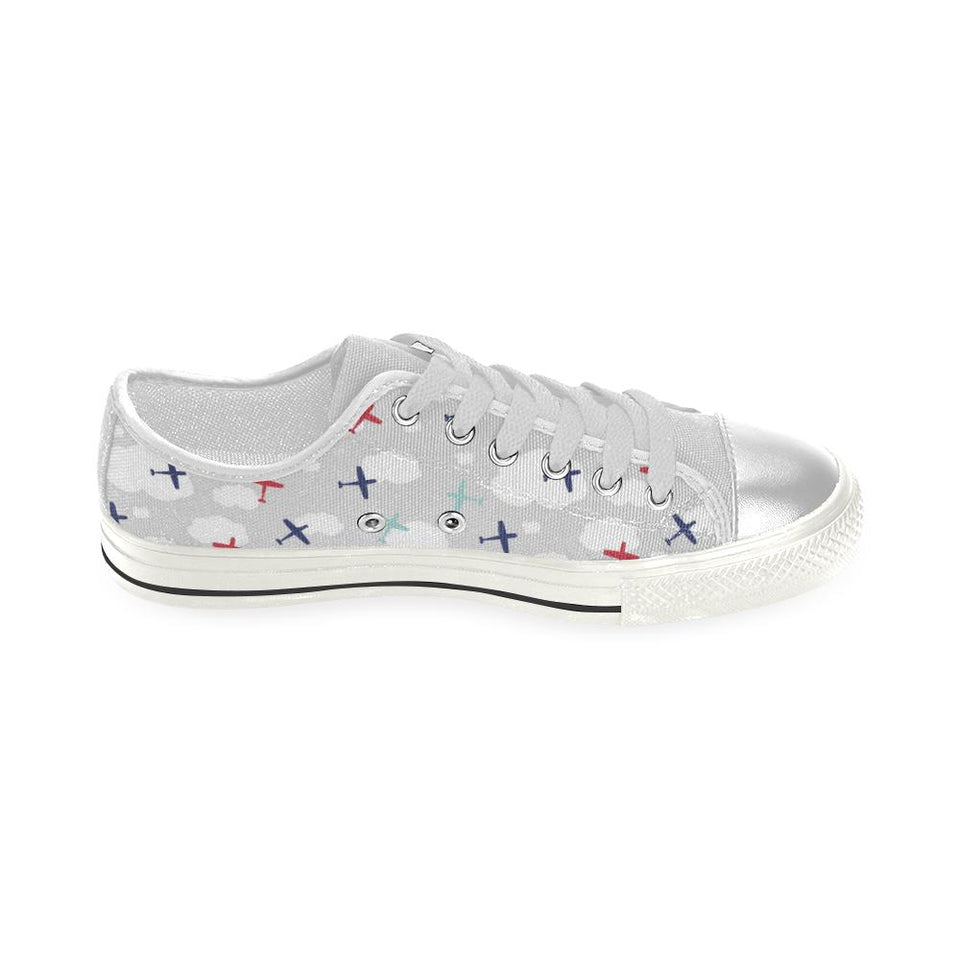 Airplane cloud grey background Kids' Boys' Girls' Low Top Canvas Shoes White