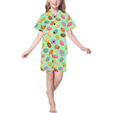 Colorful donut pattern green background Kids' Boys' Girls' V-Neck Short Pajama Set