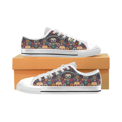 Sugar skulls flower maxican pattern Men's Low Top Shoes White