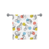 Siberian husky and colorful circle pattern Bath Towel