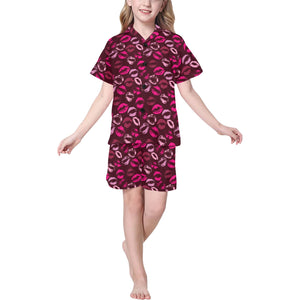 Lips Pattern Print Design 03 Kids' Boys' Girls' V-Neck Short Pajama Set