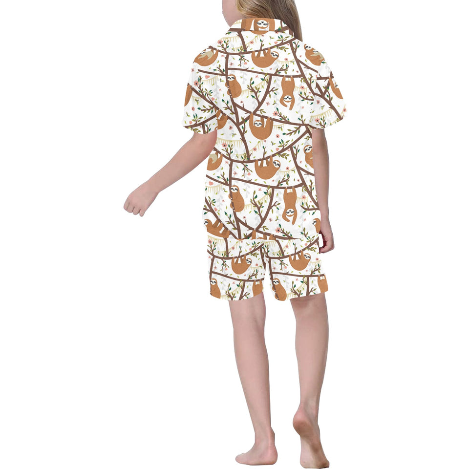 Sloths hanging on the tree pattern Kids' Boys' Girls' V-Neck Short Pajama Set