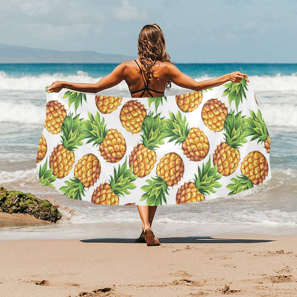 Pineapples design pattern Beach Towel