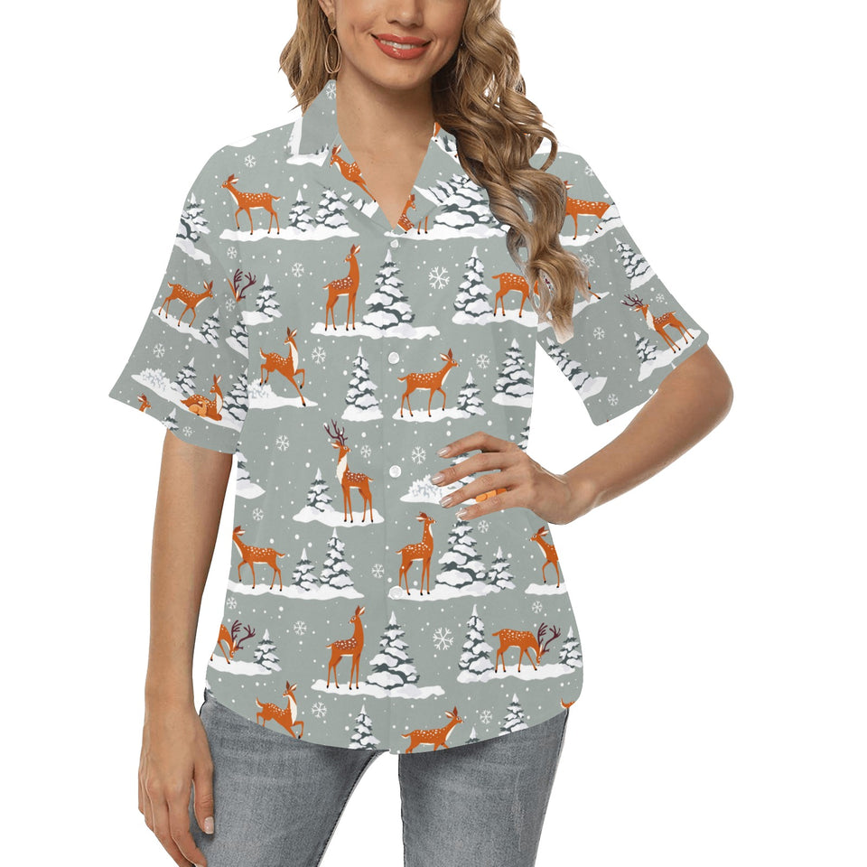Beautiful deers Winter Christmas Women's All Over Print Hawaiian Shirt