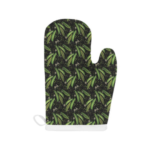 Green Peas Pattern Print Design 02 Heat Resistant Oven Mitts