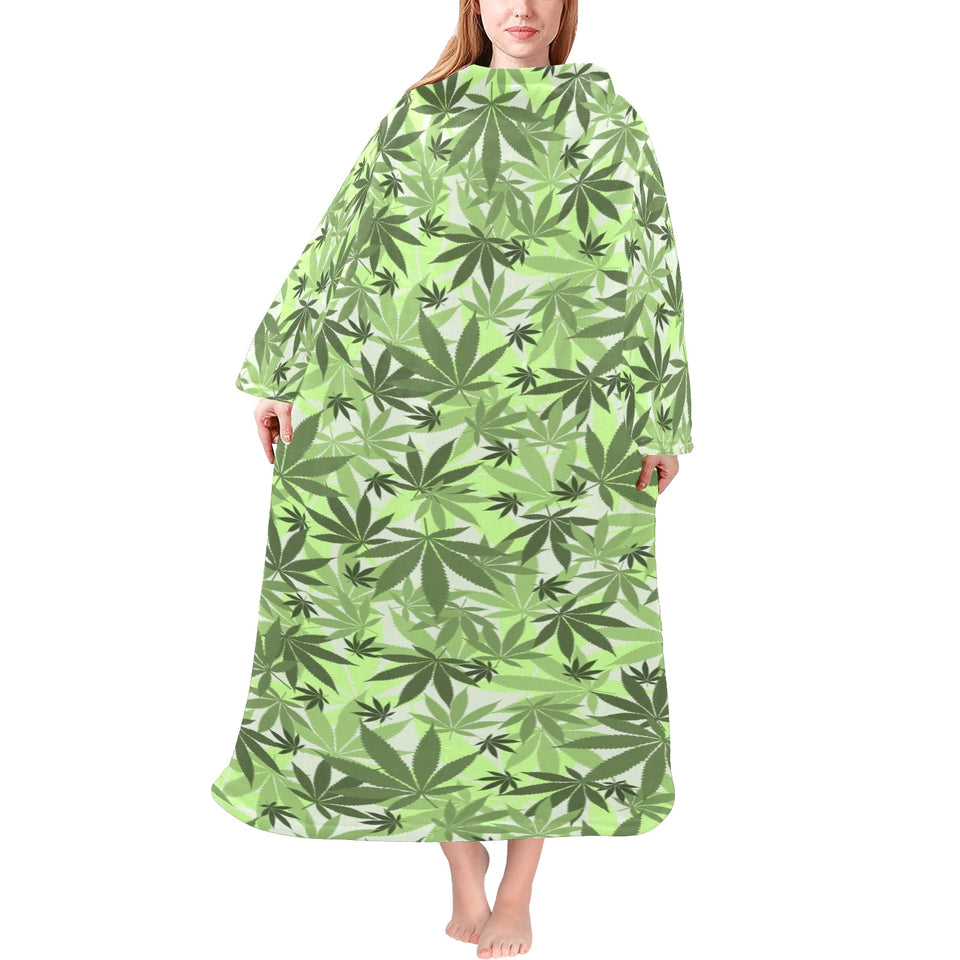 Canabis Marijuana Weed Pattern Print Design 01 Blanket Robe with Sleeves