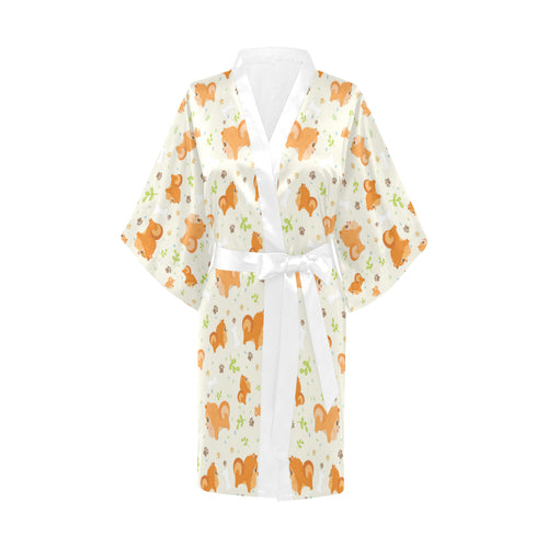 Cute brown pomeranian paw leave bone pattern Women's Short Kimono Robe