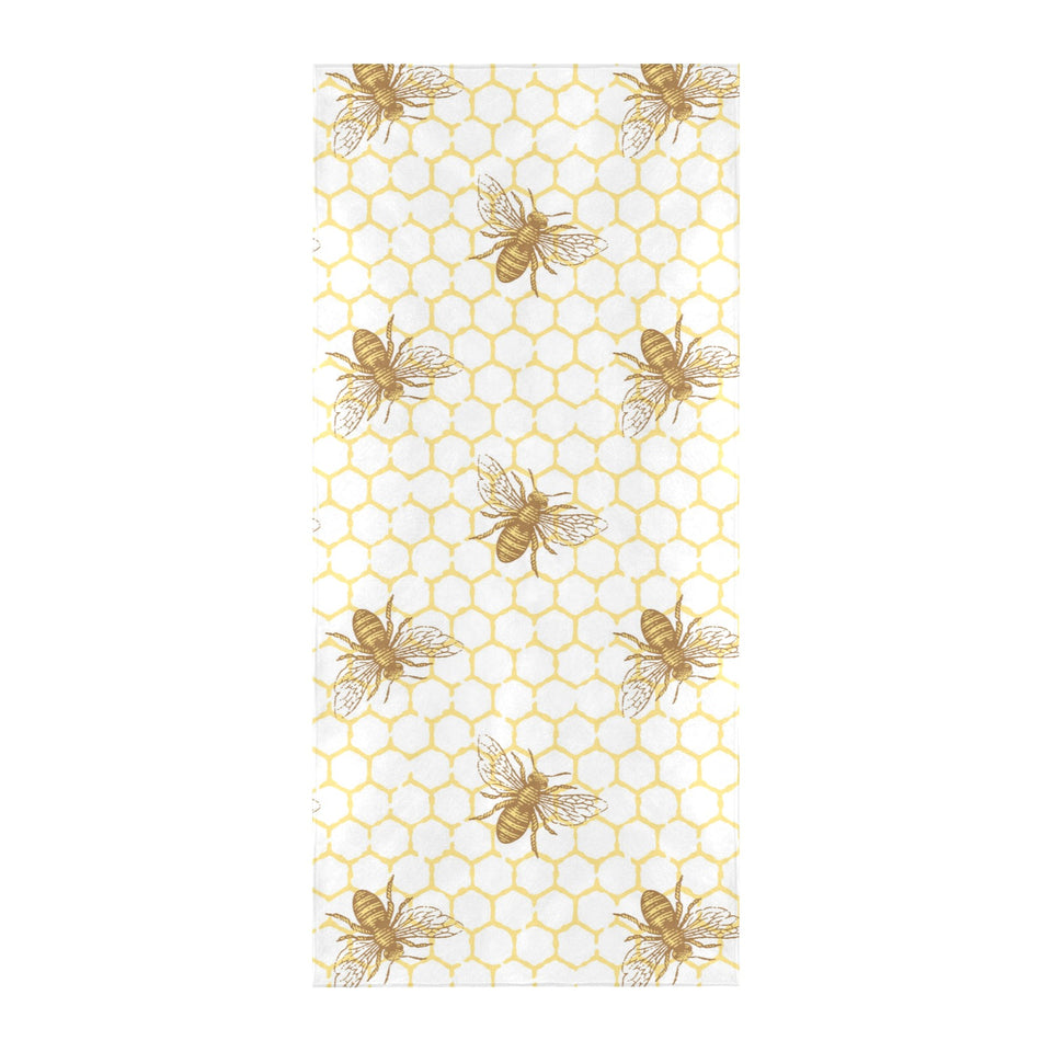 Bee honeycomb seamless design pattern Beach Towel