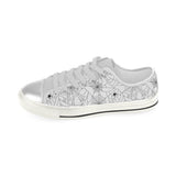 Spider web cobweb pattern white background Women's Low Top Canvas Shoes White