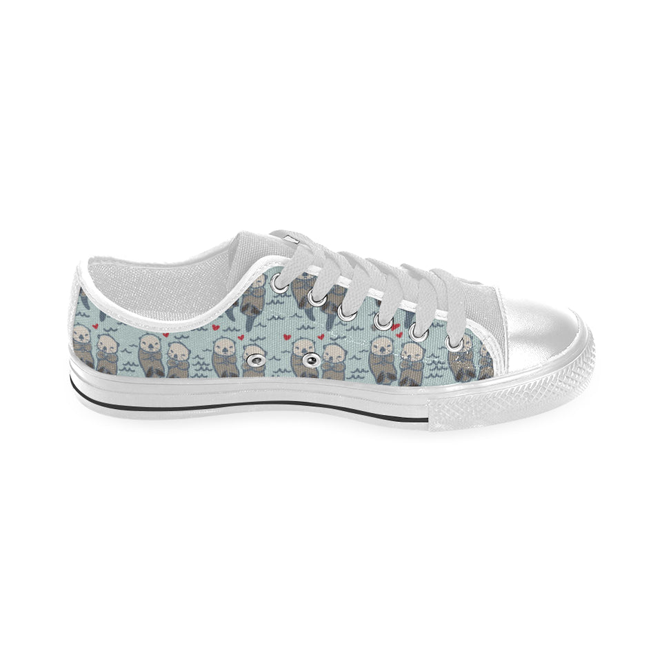 Lovely Sea Otter Pattern Men's Low Top Canvas Shoes White