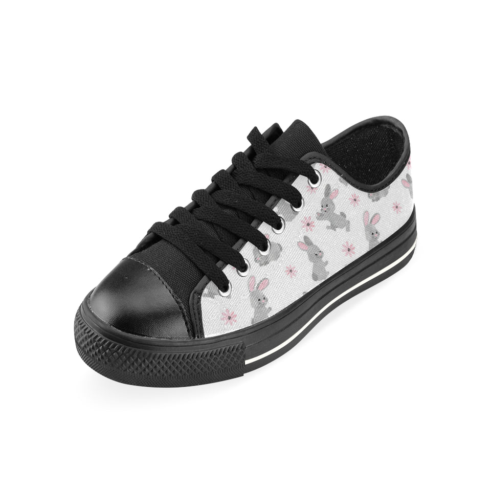 Watercolor cute rabbit pattern Men's Low Top Canvas Shoes Black