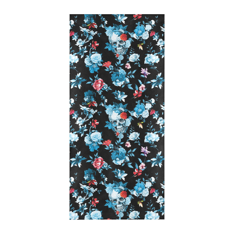 Skull flower roses leave pattern Beach Towel
