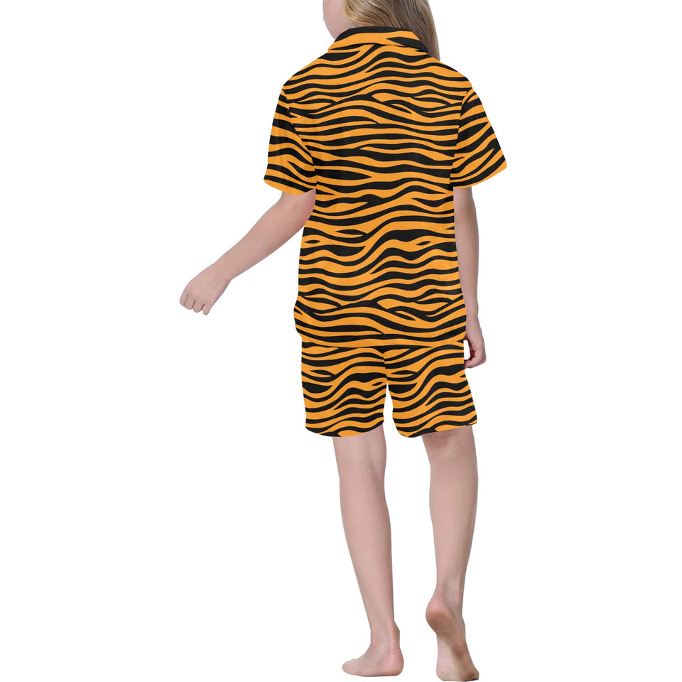 Bengal tigers skin print pattern background Kids' Boys' Girls' V-Neck Short Pajama Set
