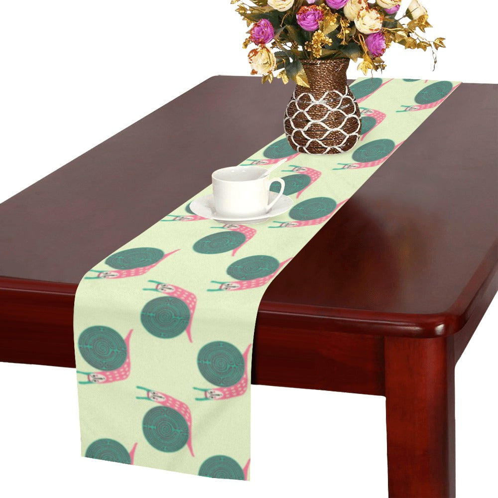 Snail Pattern Print Design 04 Table Runner