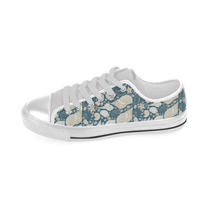 Sea turtle Polynesian Tribal design pattern Men's Low Top Shoes White