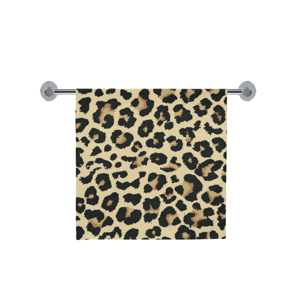 Leopard print design pattern Bath Towel