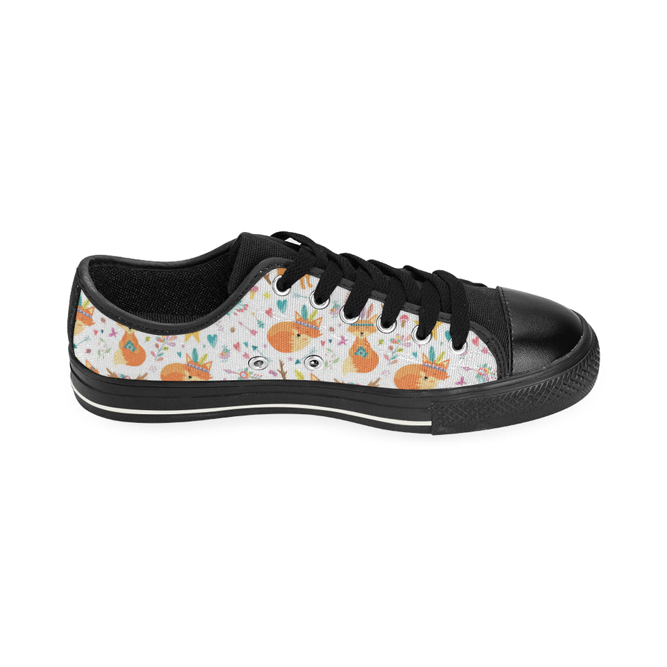 cute tribal fox pattern Men's Low Top Canvas Shoes Black