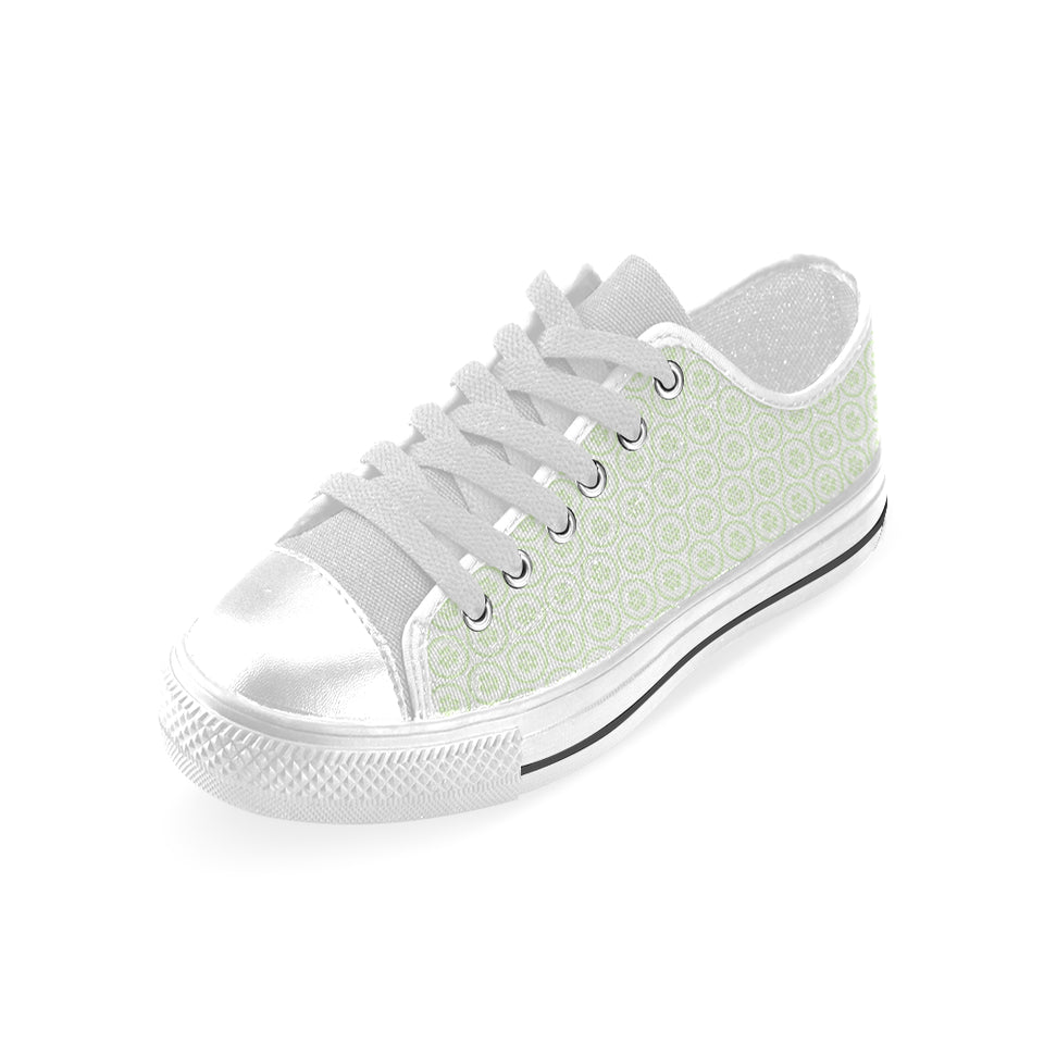Cucumber pattern background Men's Low Top Canvas Shoes White