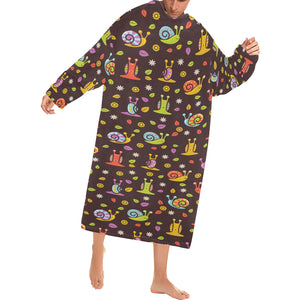 Snail Pattern Print Design 02 Blanket Robe with Sleeves