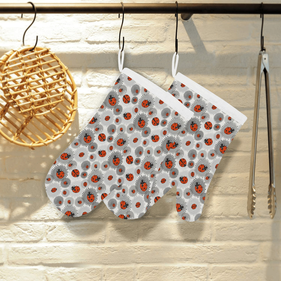 Ladybug Pattern Print Design 05 Heat Resistant Oven Mitts