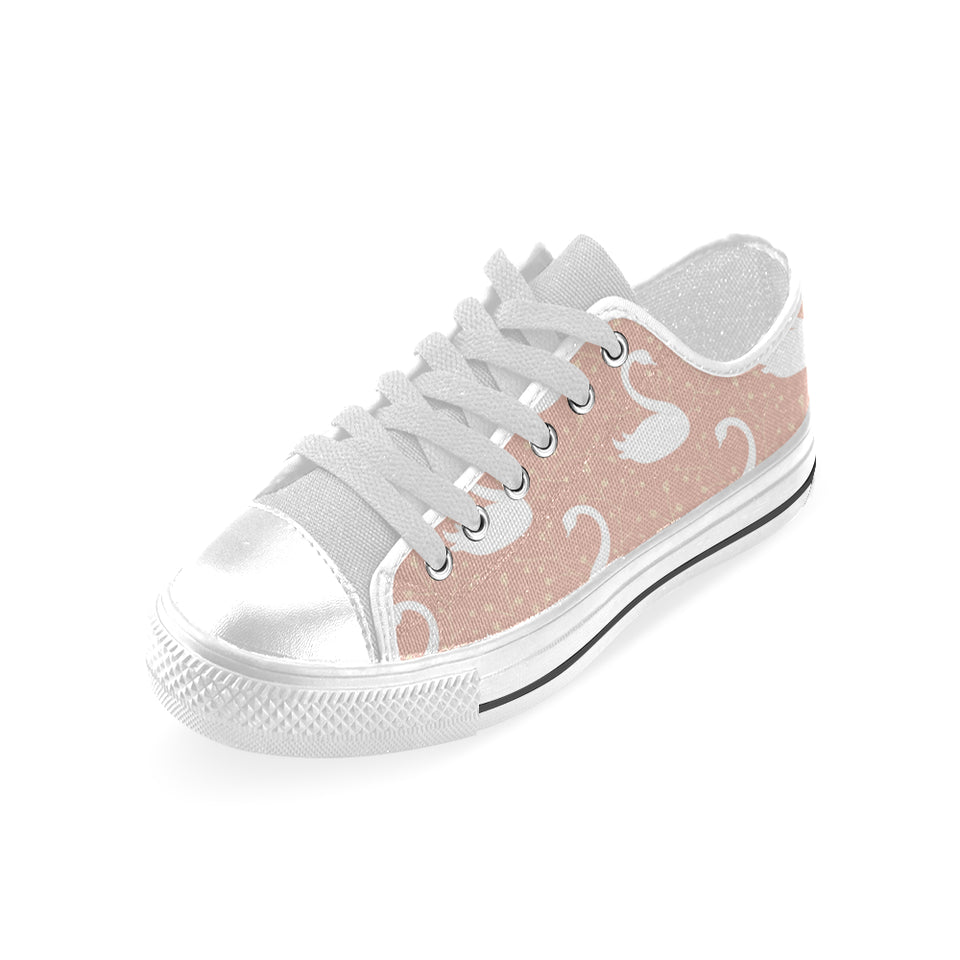 Swan flower light pink background Men's Low Top Shoes White