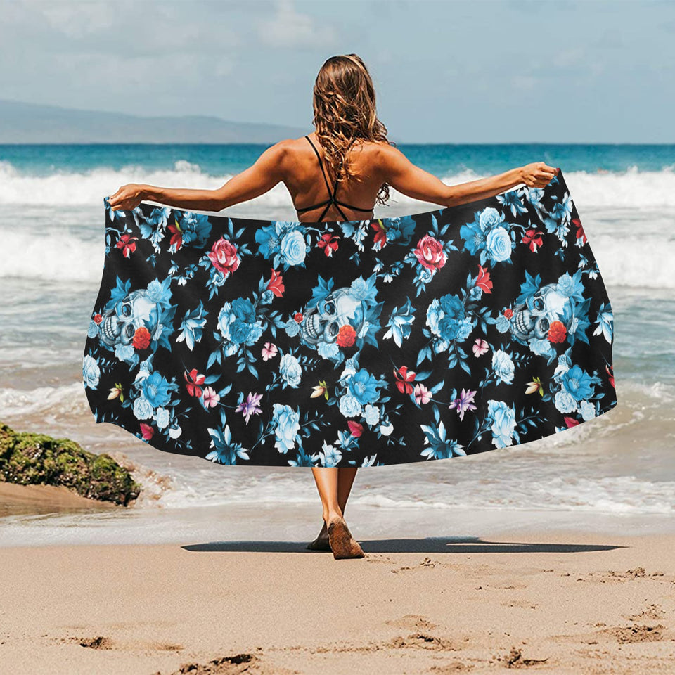 Skull flower roses leave pattern Beach Towel