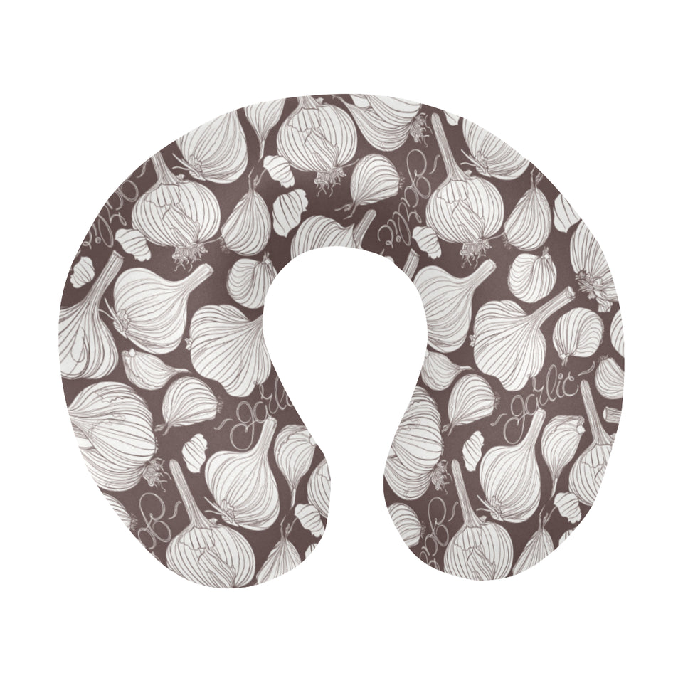 Garlic bulb dark background U-Shaped Travel Neck Pillow