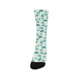 Green ginkgo leaves pattern Crew Socks