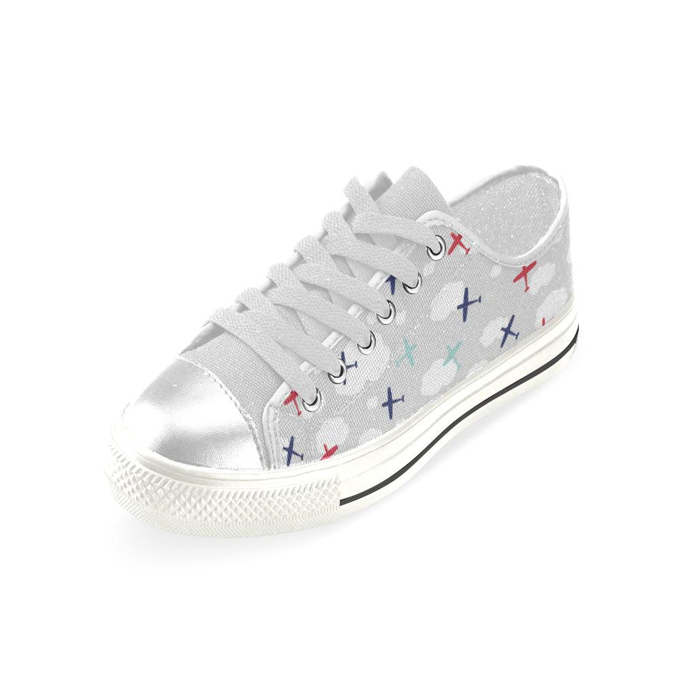 Airplane cloud grey background Kids' Boys' Girls' Low Top Canvas Shoes White