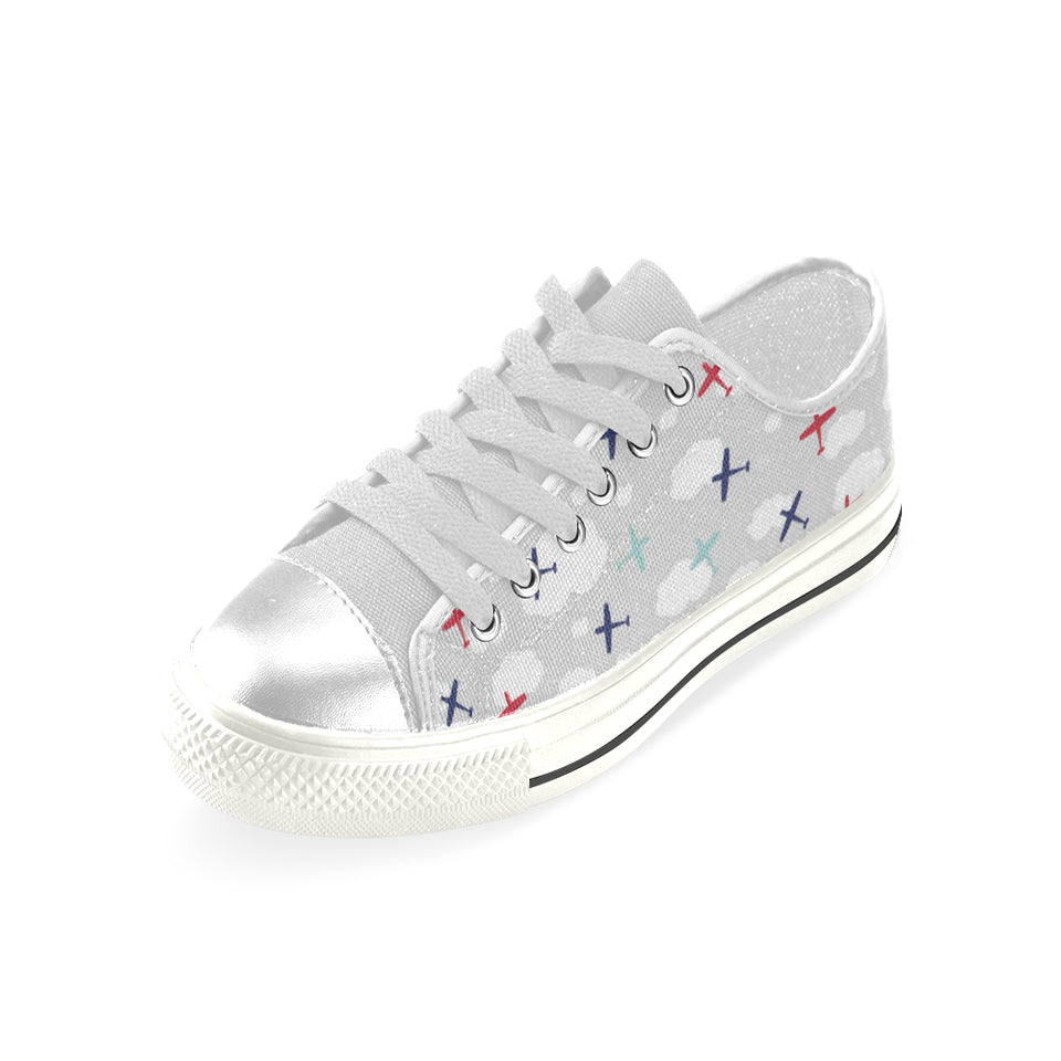 Airplane cloud grey background Women's Low Top Canvas Shoes White