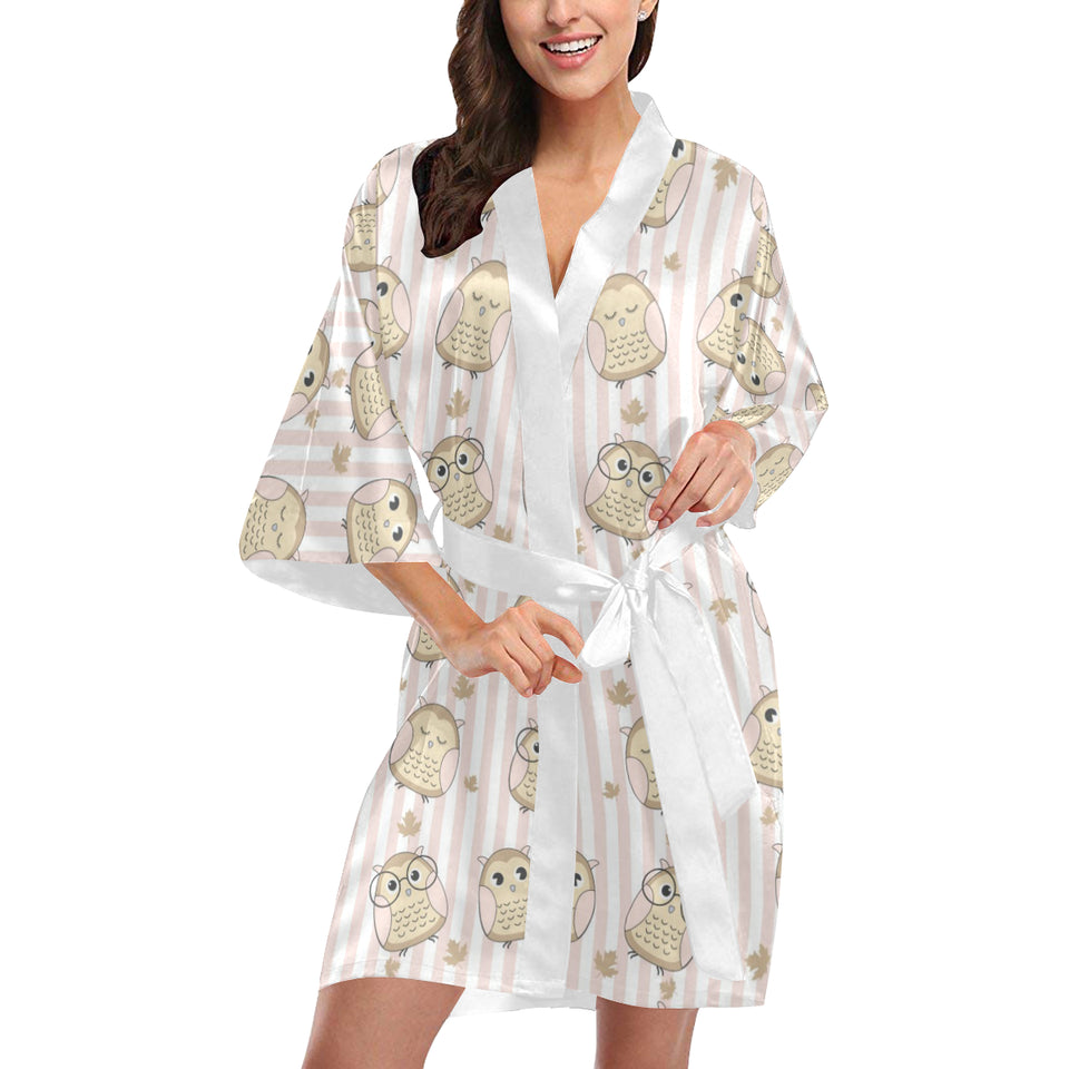 cute owl leaf Women's Short Kimono Robe