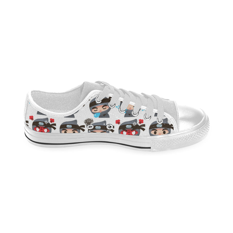 Cute ninja design pattern Men's Low Top Canvas Shoes White