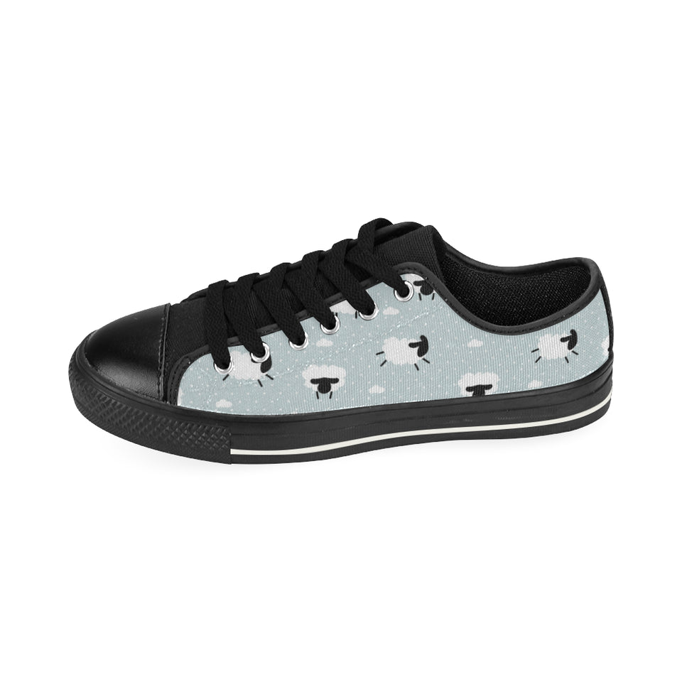 Sheep polka dot cloud pattern Men's Low Top Canvas Shoes Black