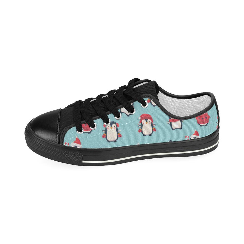 Cute penguin christmas  design pattern Kids' Boys' Girls' Low Top Canvas Shoes Black