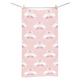 White swan and flower love pattern Bath Towel