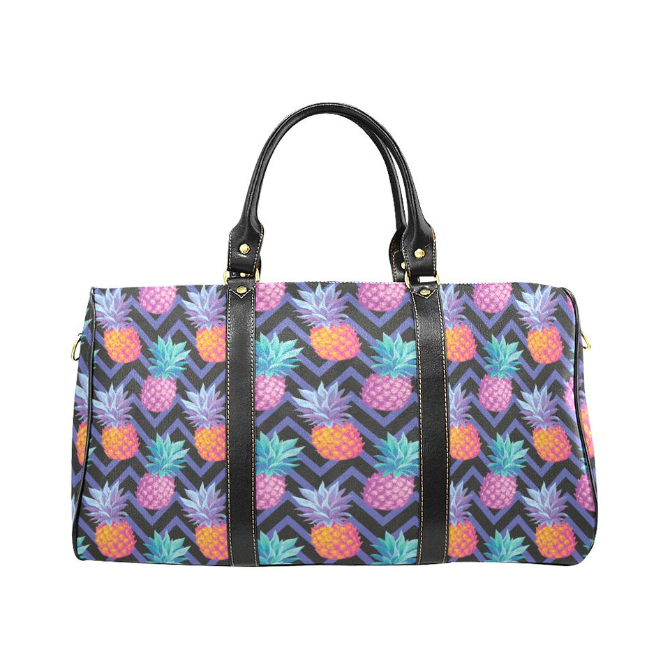 Pineapples pattern zigzag background Travel Bag