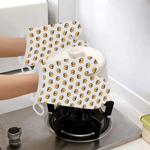 Pretzels Pattern Print Design 02 Heat Resistant Oven Mitts