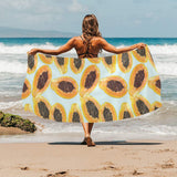 Watercolor papaya pattern Beach Towel