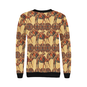 Camel polynesian tribal design pattern Women's Crew Neck Sweatshirt