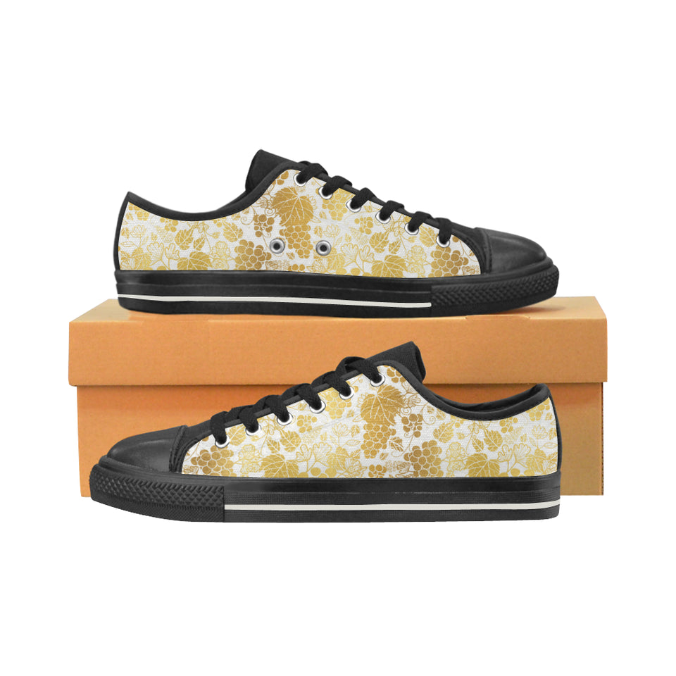 Gold grape pattern Men's Low Top Canvas Shoes Black
