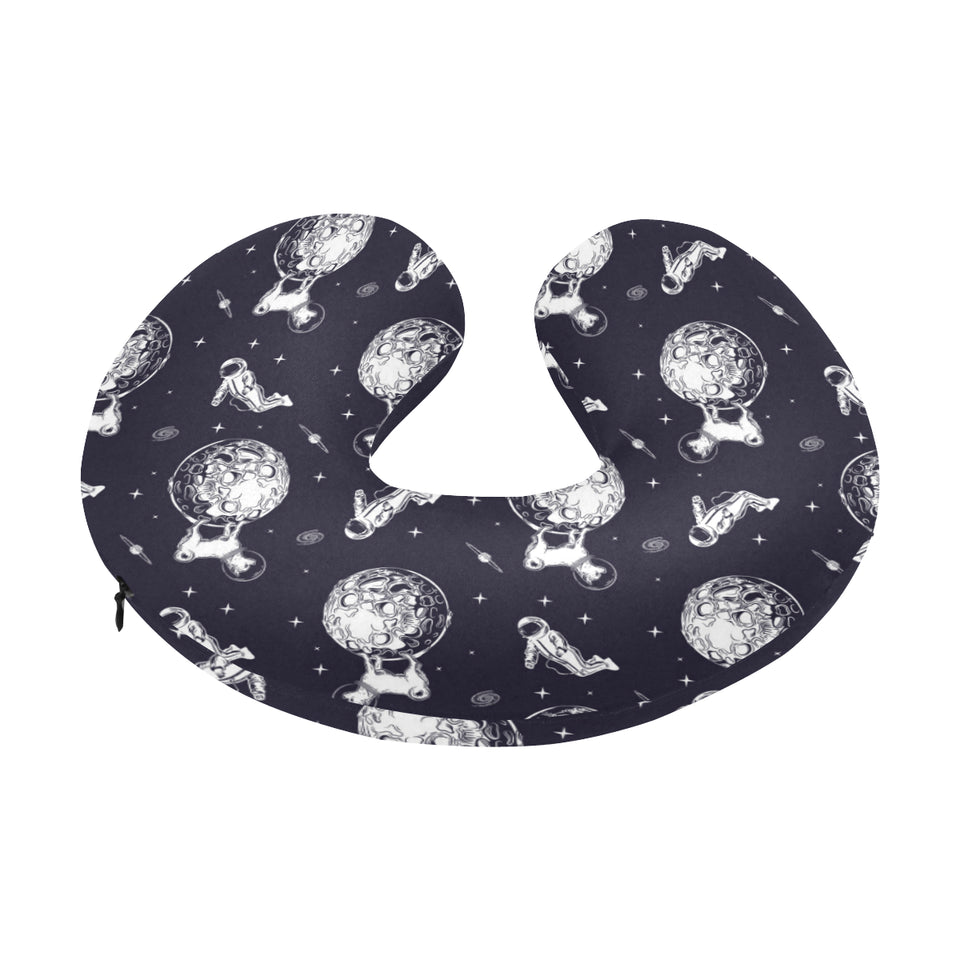 Chihuahua space helmet. astronaut pattern U-Shaped Travel Neck Pillow