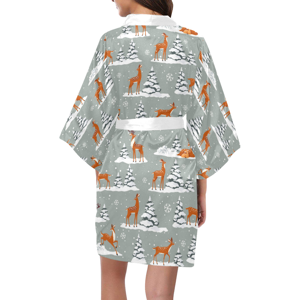 Beautiful deers Winter Christmas Women's Short Kimono Robe