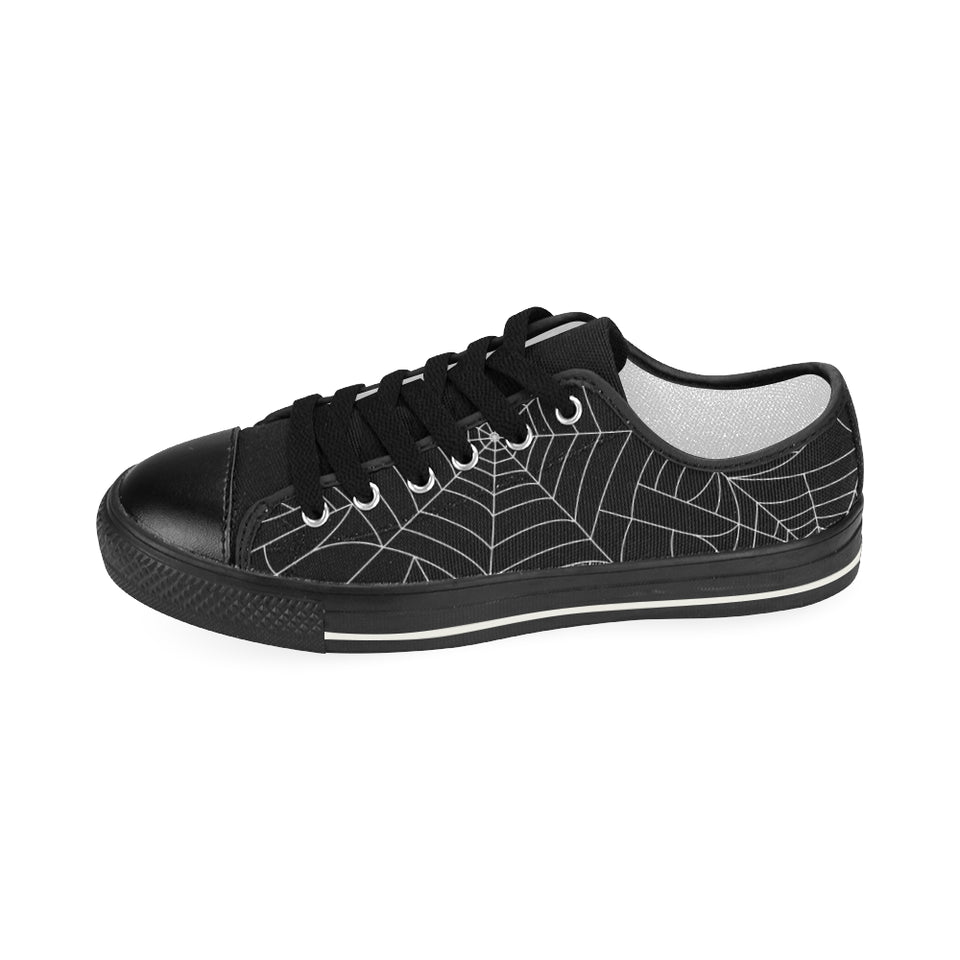 Spider web pattern Black background white cobweb Women's Low Top Canvas Shoes Black