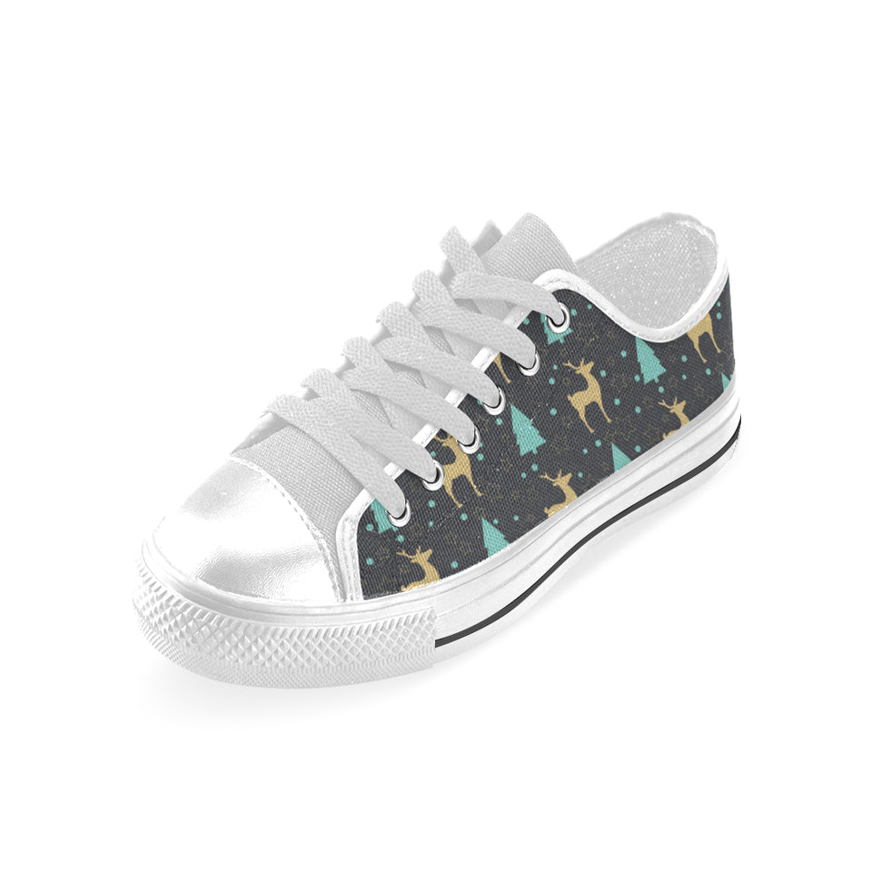 Deers star tree pattern Men's Low Top Canvas Shoes White