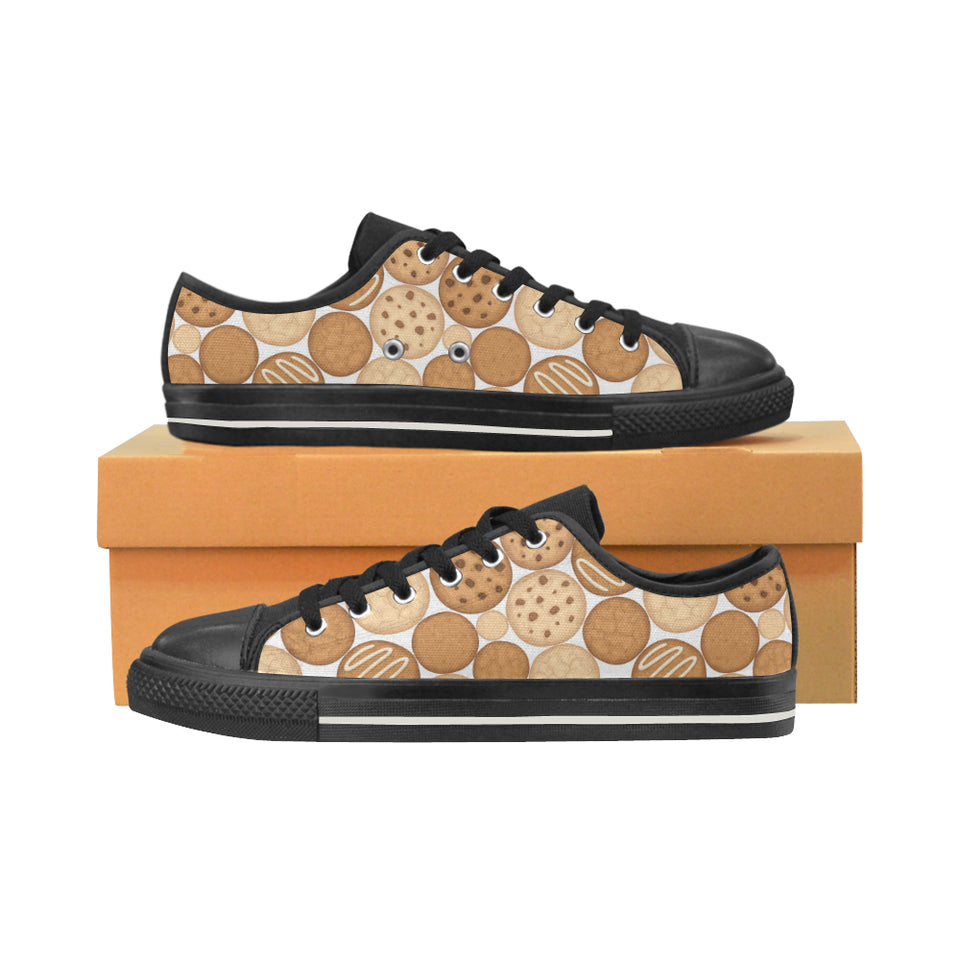 Various cookie pattern Women's Low Top Canvas Shoes Black
