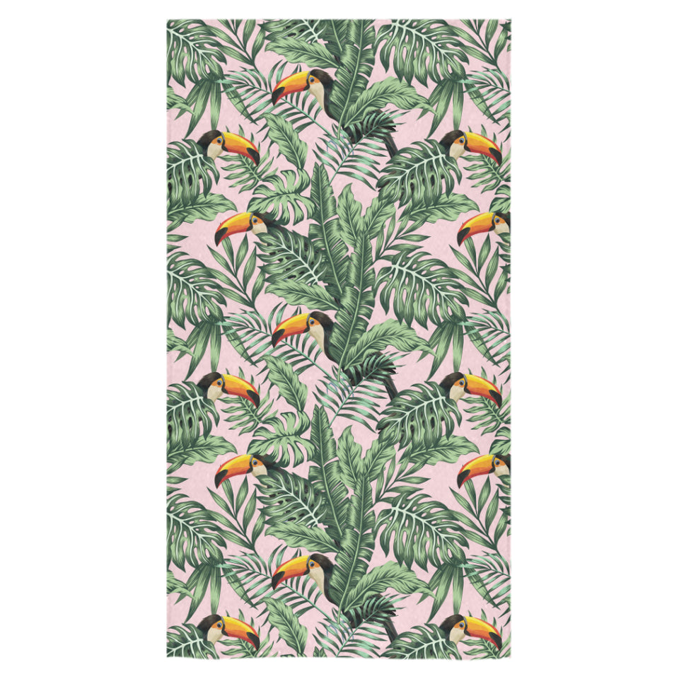 Toucan tropical green jungle palm pattern Bath Towel