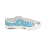 Snowflake pattern blue background Women's Low Top Canvas Shoes White