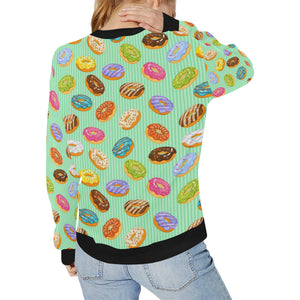Colorful donut pattern green background Women's Crew Neck Sweatshirt